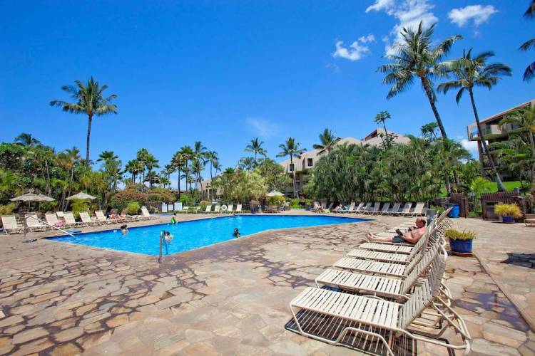 pool at Kamaole Sands Resort in Maui